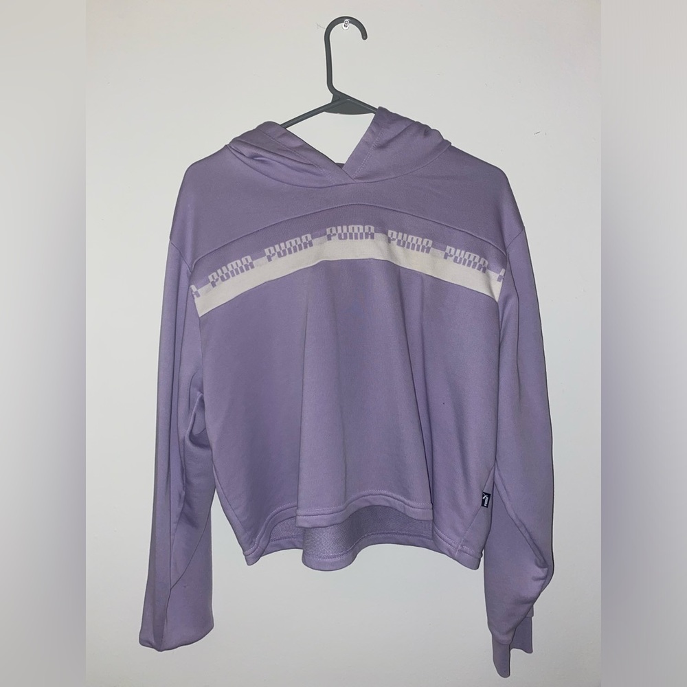 Brand new puma sweatshirt, NEVER worn before